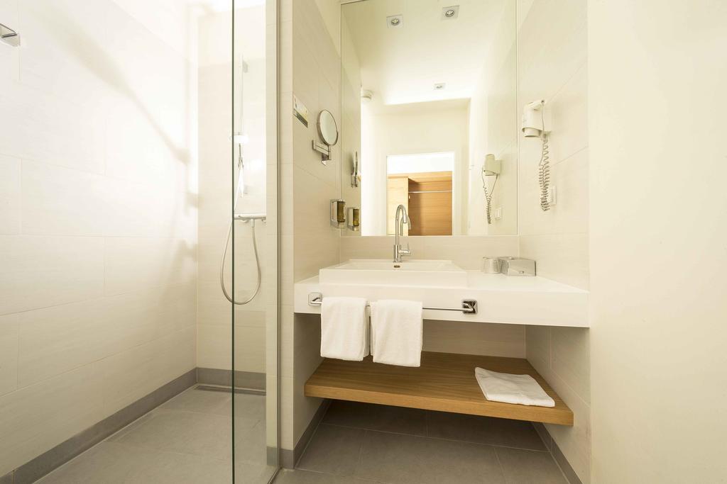 Hotel Staribacher Suedsteiermark Leibnitz Oda fotoğraf