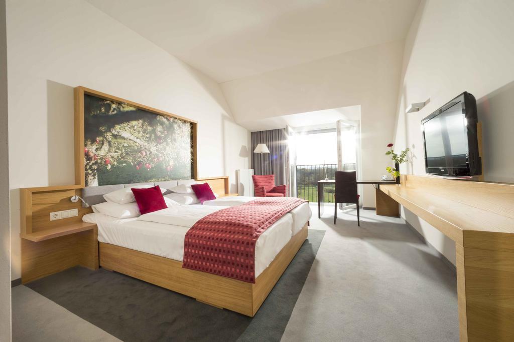 Hotel Staribacher Suedsteiermark Leibnitz Oda fotoğraf