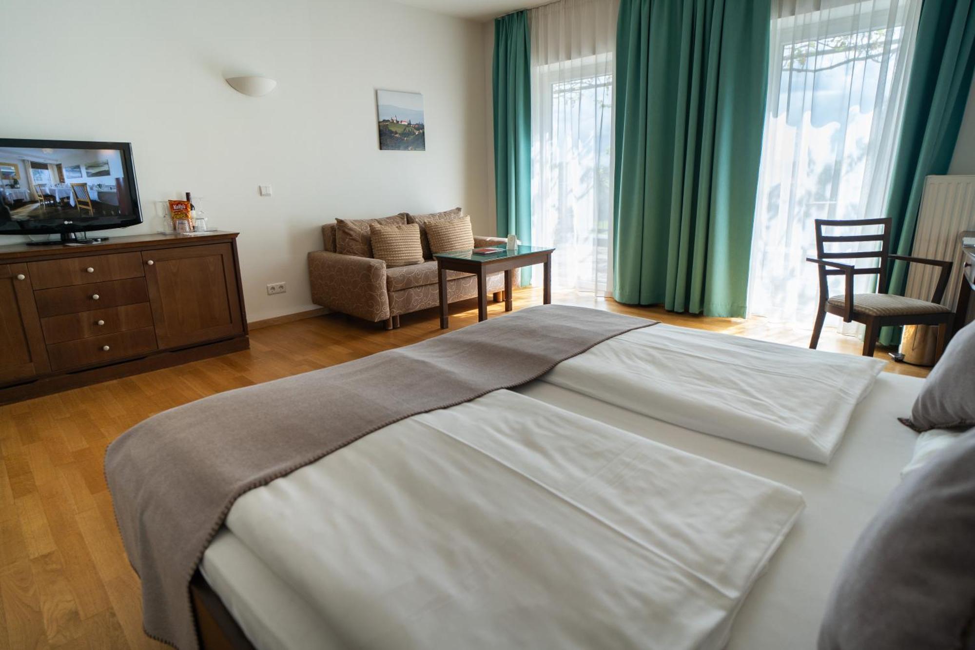 Hotel Staribacher Suedsteiermark Leibnitz Dış mekan fotoğraf
